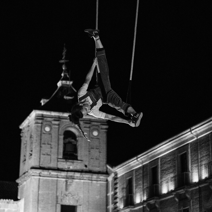  Avila, Spain; 08.29.2025: XIII International Circus Festival of Castilla y Leon. Rumbo Latòti, Nostraxladamus. Avila, August 28-31, 2025. Organized by Junta de Castilla y Leon. 