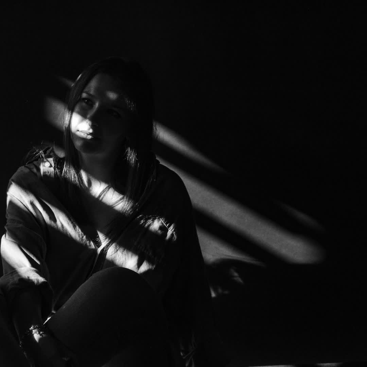 Training shooting with model at the AFA's headquarters, Ávila, with Sandra (insta: @sandraindiasl). Thanks to AFA Ávila (insta: asoc_fotografica_de_avila )