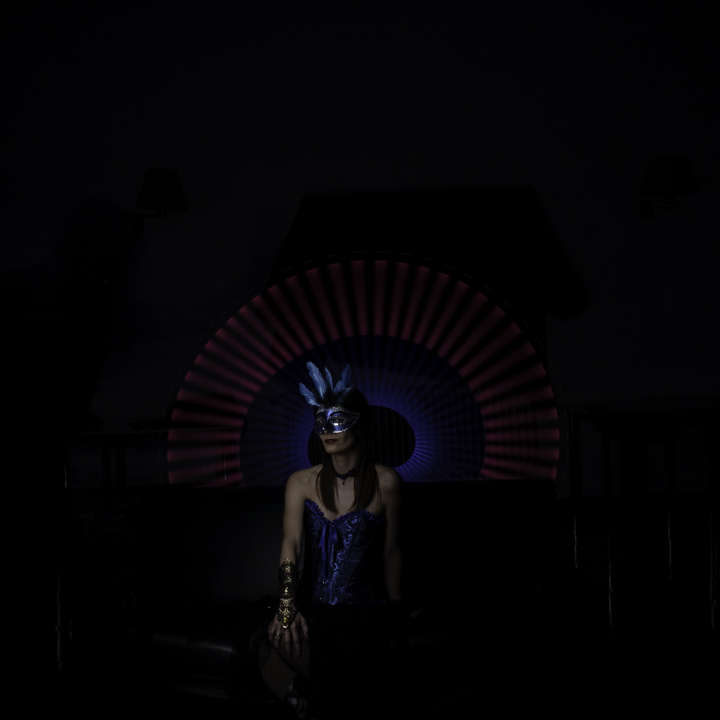 Lightpainting workshop, withIG/@a_l_moreta | Model: IG/@rebekamarting