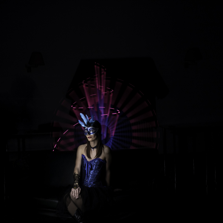 Lightpainting workshop, withIG/@a_l_moreta | Model: IG/@rebekamarting