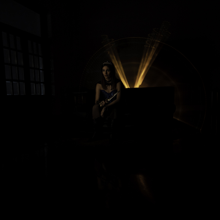 Lightpainting workshop, withIG/@a_l_moreta | Model: IG/@rebekamarting