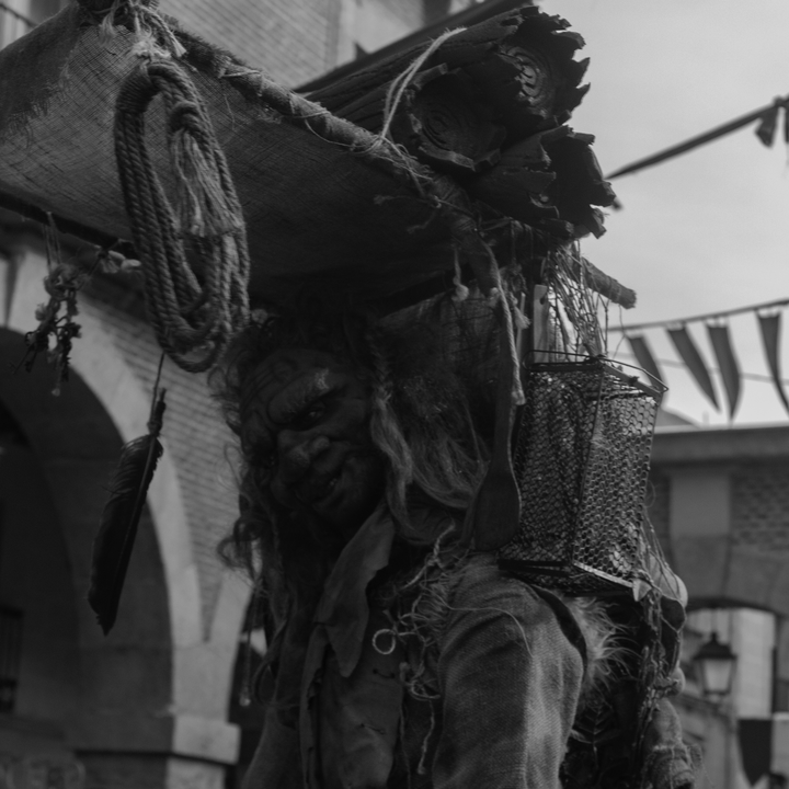 Mood at the medieval market and fair of Avila (2022)